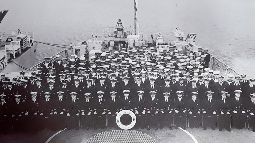Crew of HMS Danae in 1987